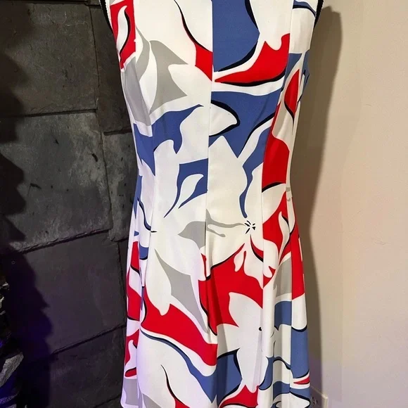 CB Established 1962 Fitted Dress - Picture 2 of 8